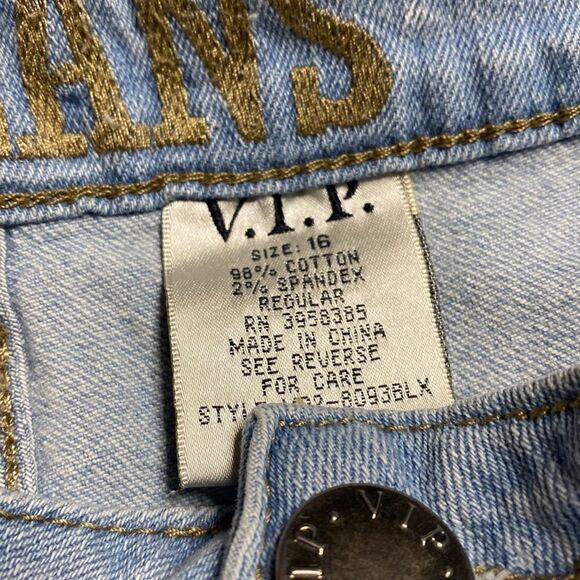 VIP JEANS Light Wash Distressed Plus Size - Picture 8 of 11